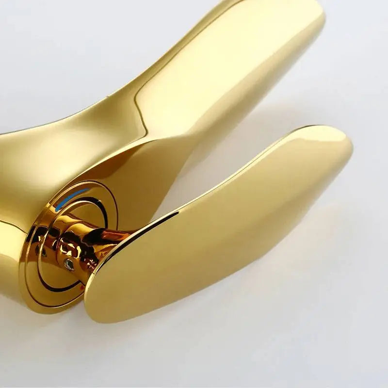 Robinet salle de bain bronze haut design sculptural