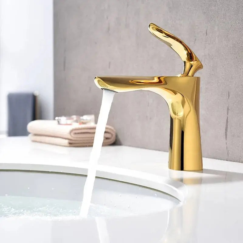 Robinet salle de bain bronze haut design sculptural