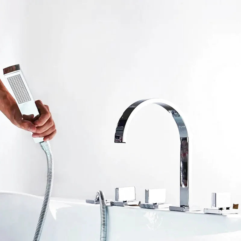 Robinet baignoire noir mat 5 trous design carré