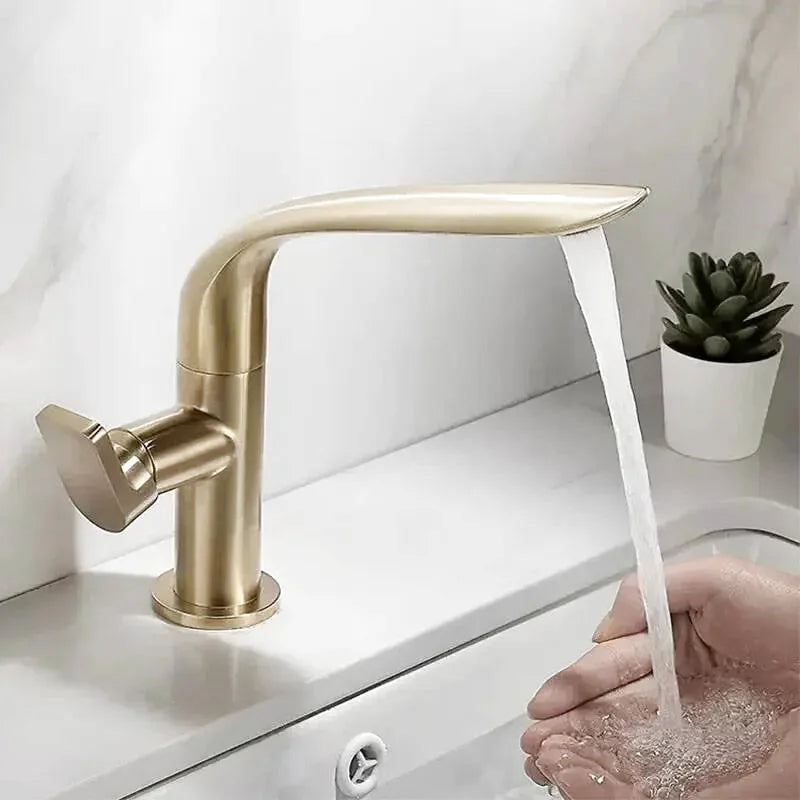 Robinet salle de bain or brillant col courbé