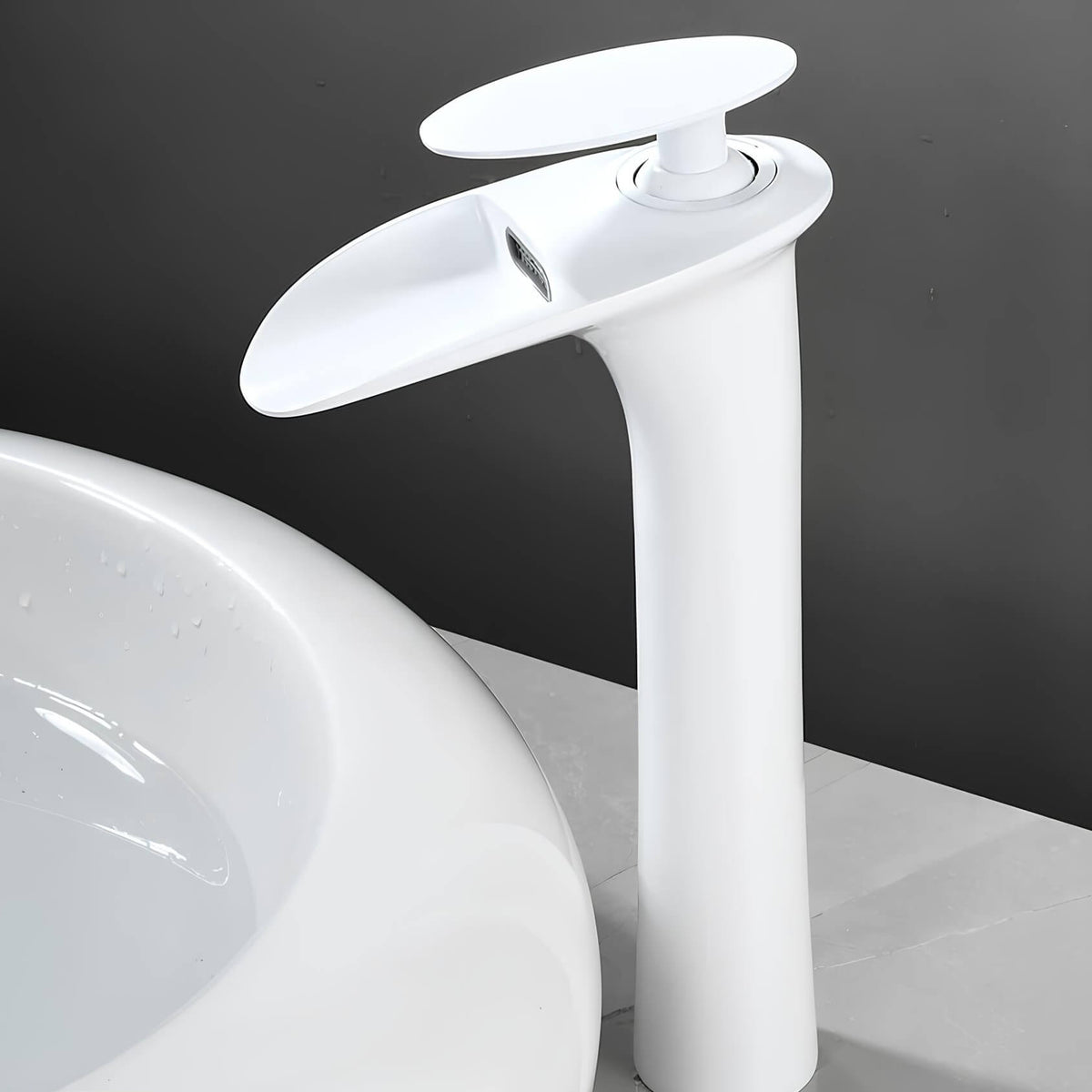 Robinet de vasque cascade monocommande moderne – vue 3