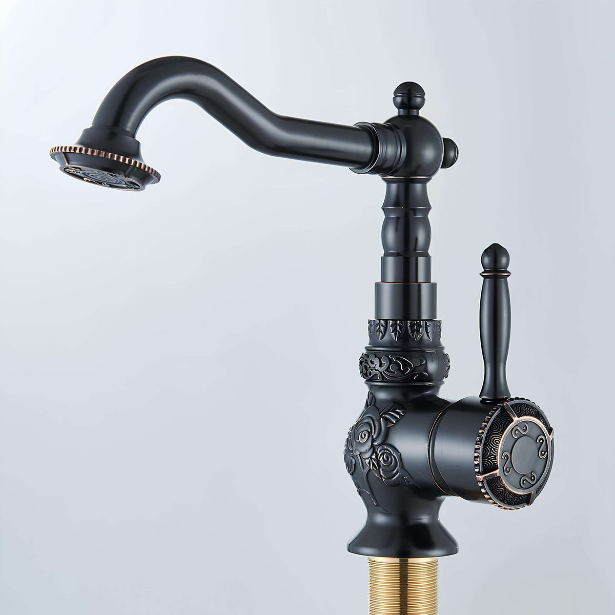 Robinet lavabo vintage laiton sculpté rotatif – vue 6