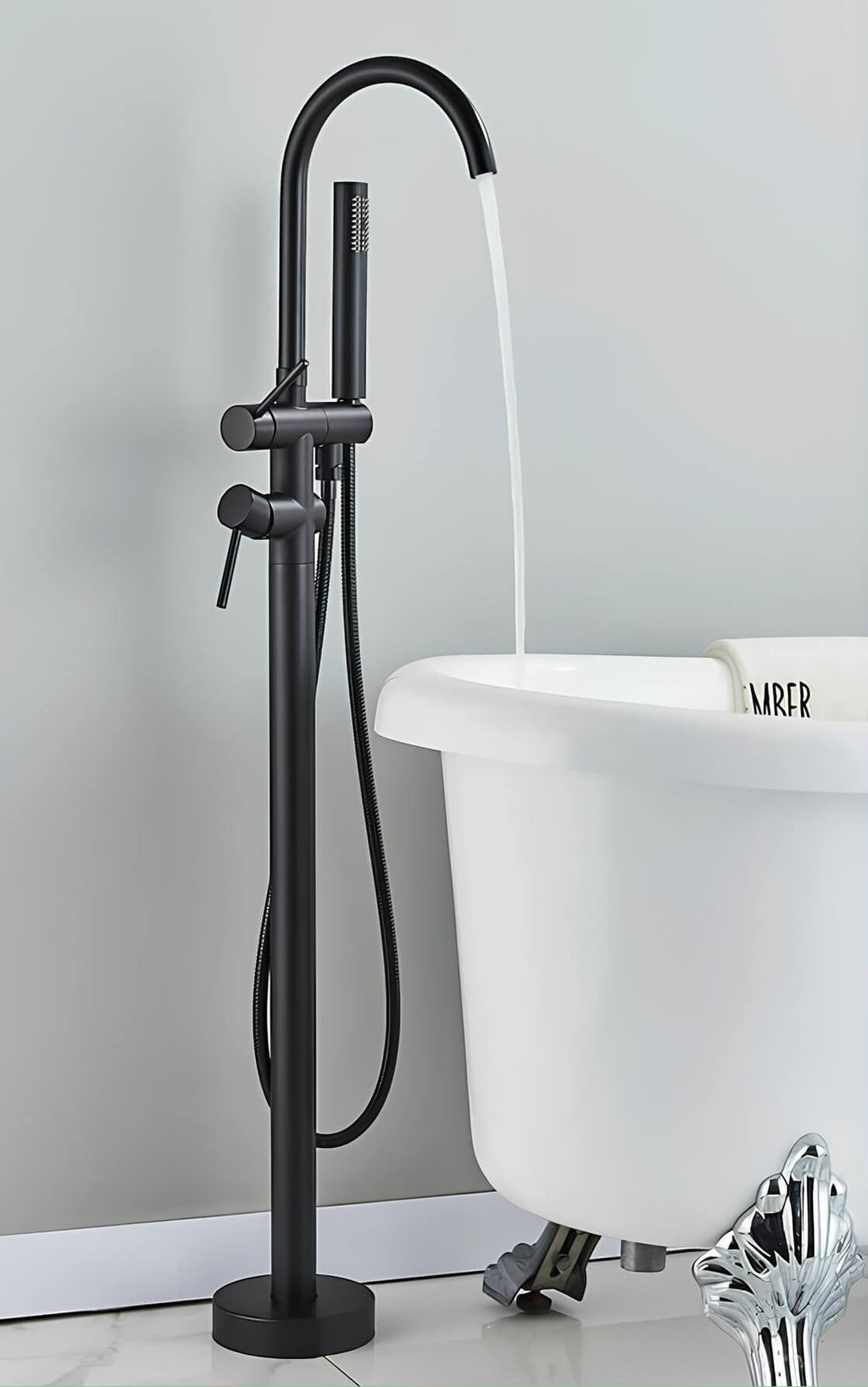 Colonne de baignoire sur pied design contemporain