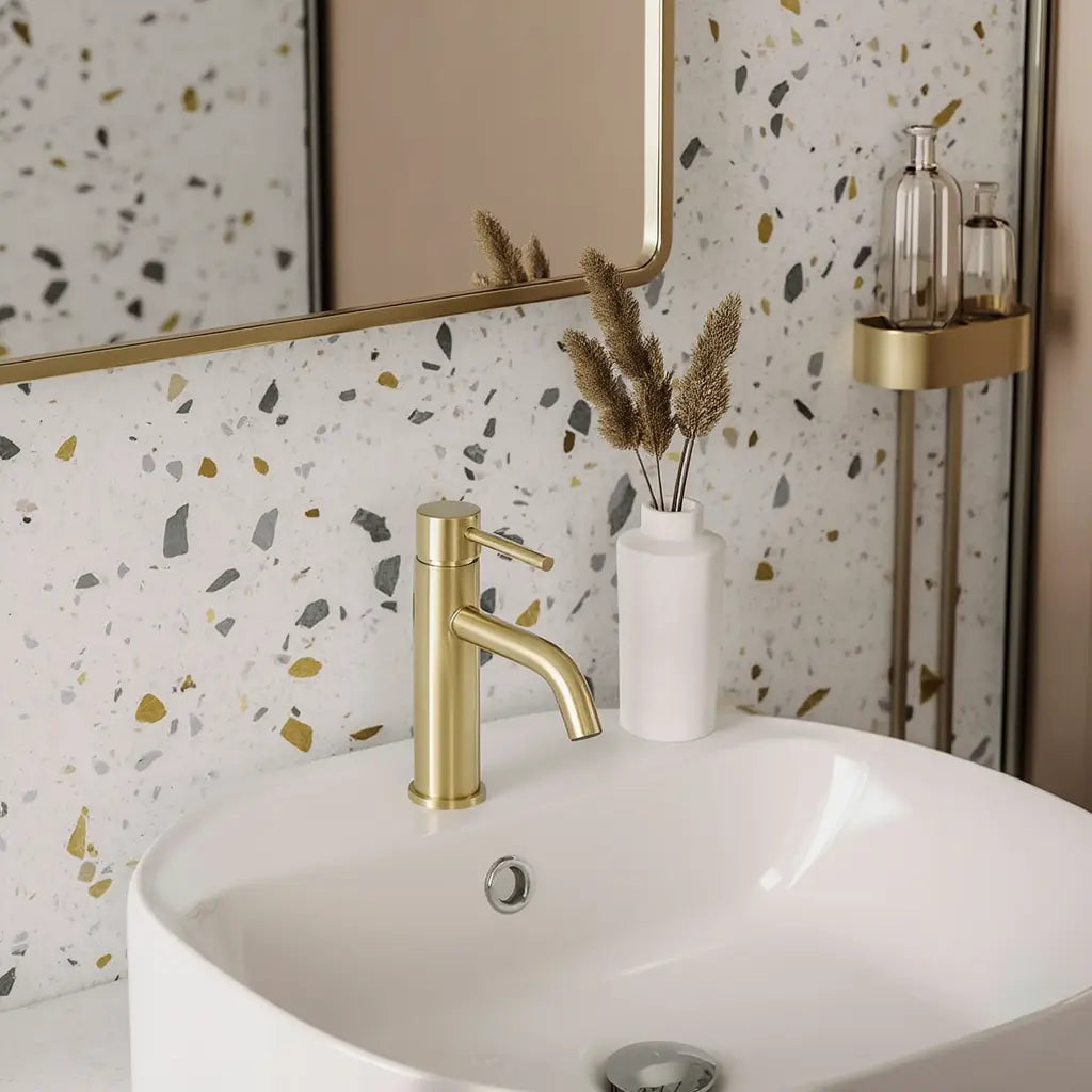 Robinet salle de bain or brossé