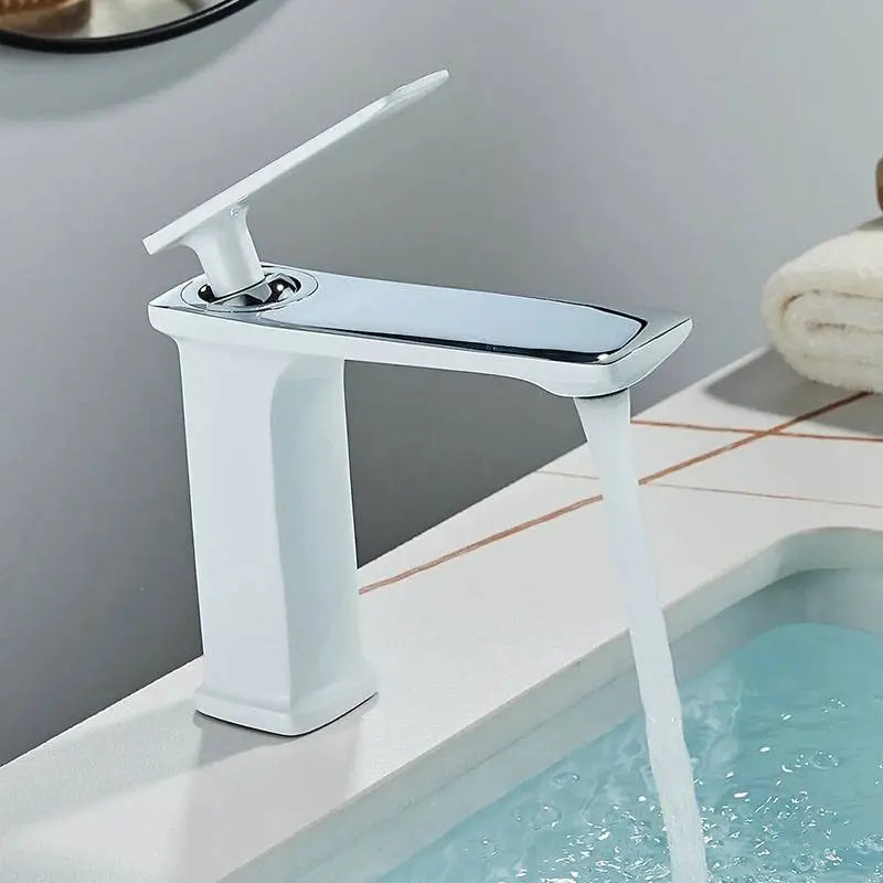 Robinet salle de bain haut cascade