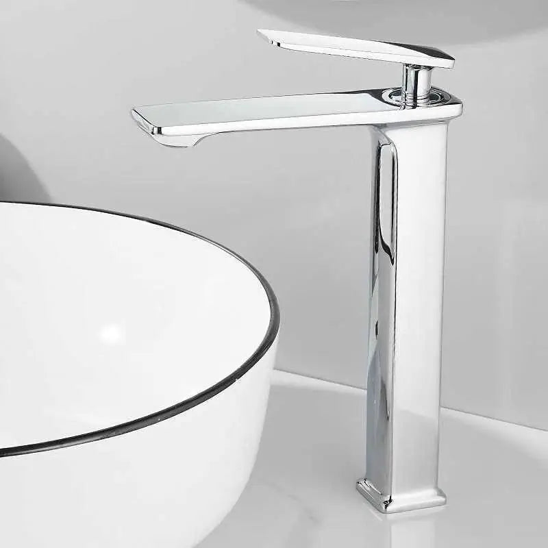 Robinet salle de bain haut cascade