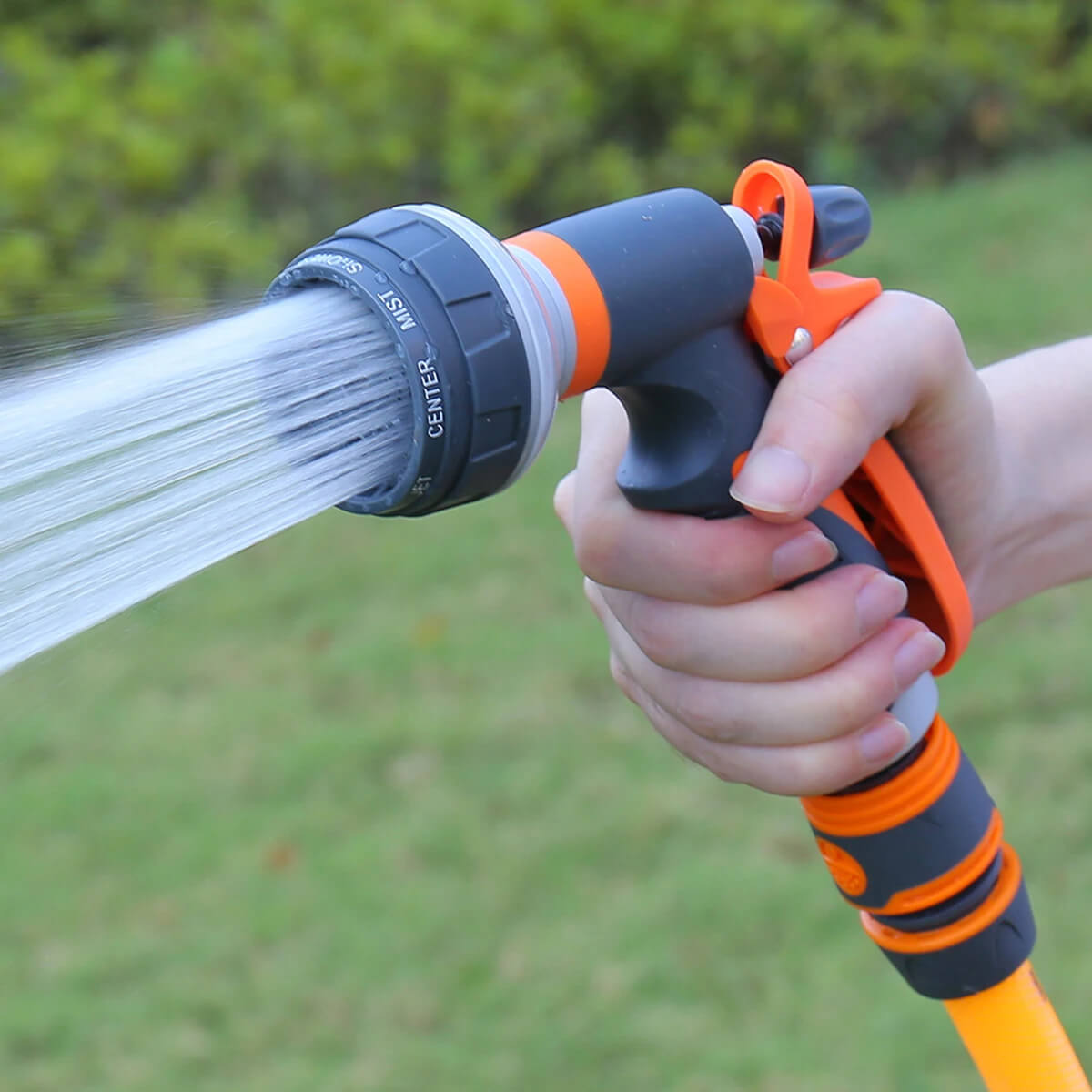Pistolet d'arrosage à tête rotative pour jardin