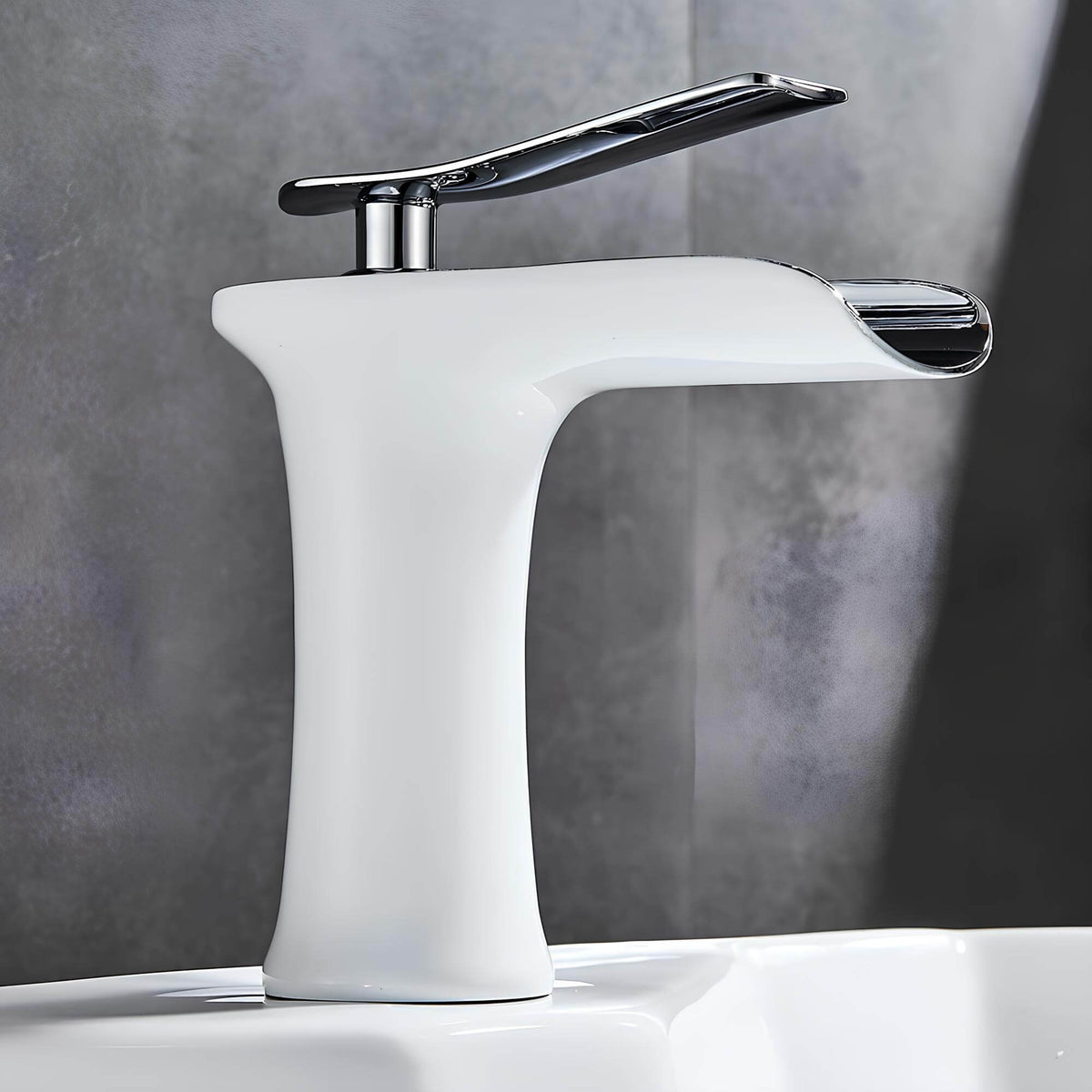 Robinet cascade lavabo laiton massif