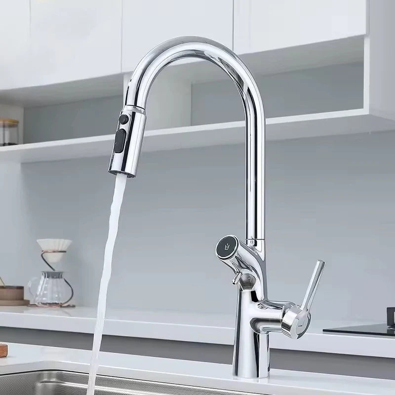 Robinet de cuisine or brossé avec écran digital de température