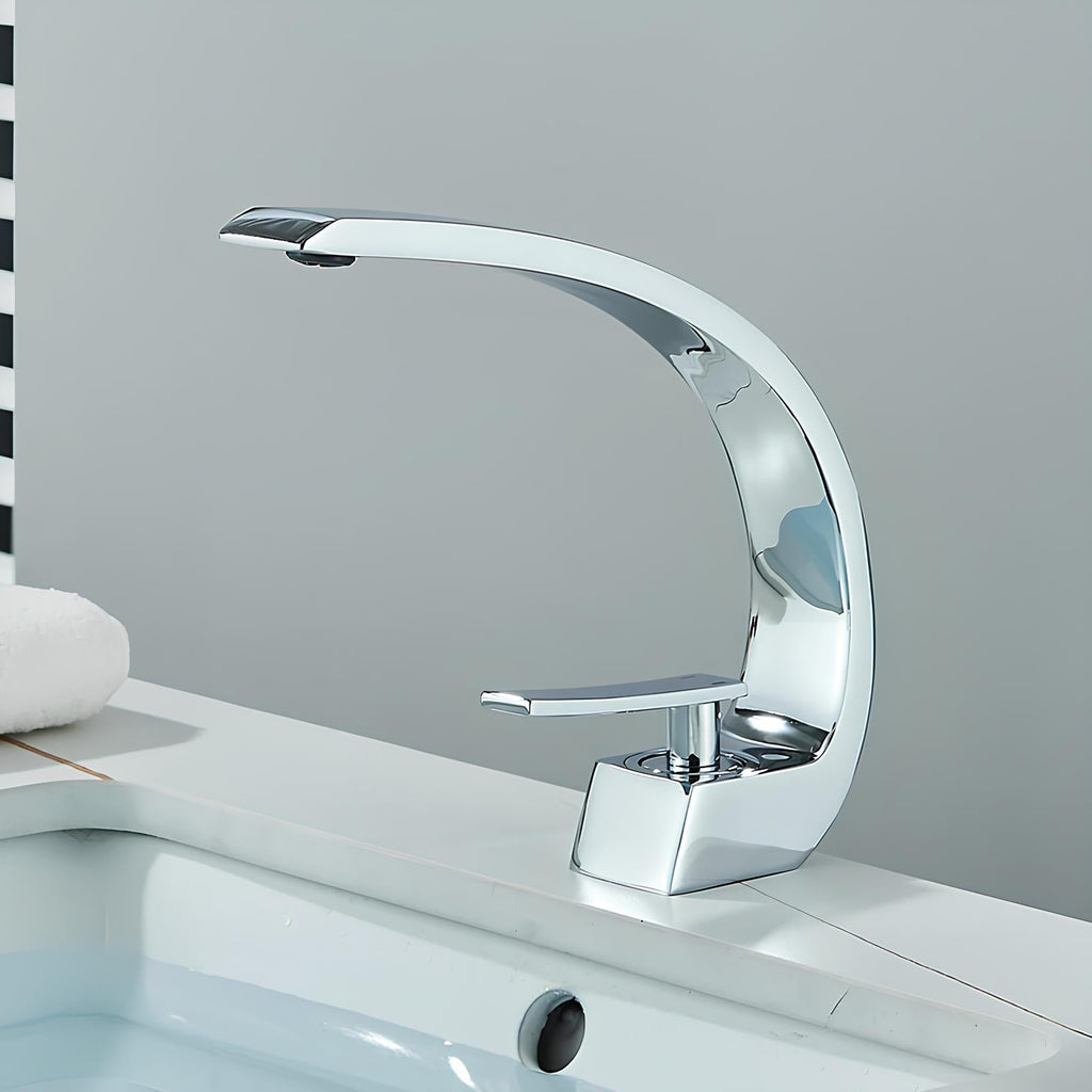 Robinet de lavabo minimaliste laiton poli