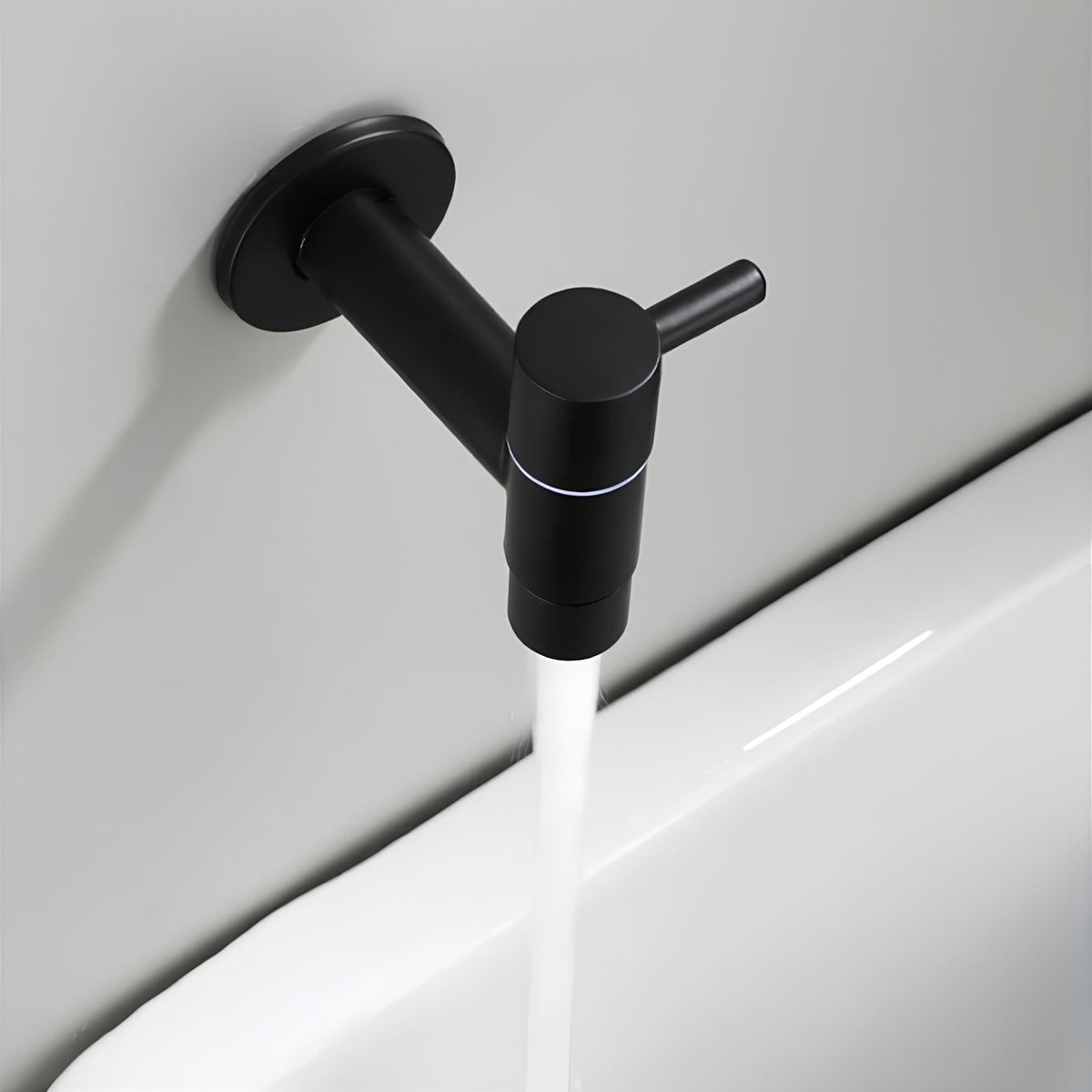 Robinet extérieur mural noir mat acier inoxydable