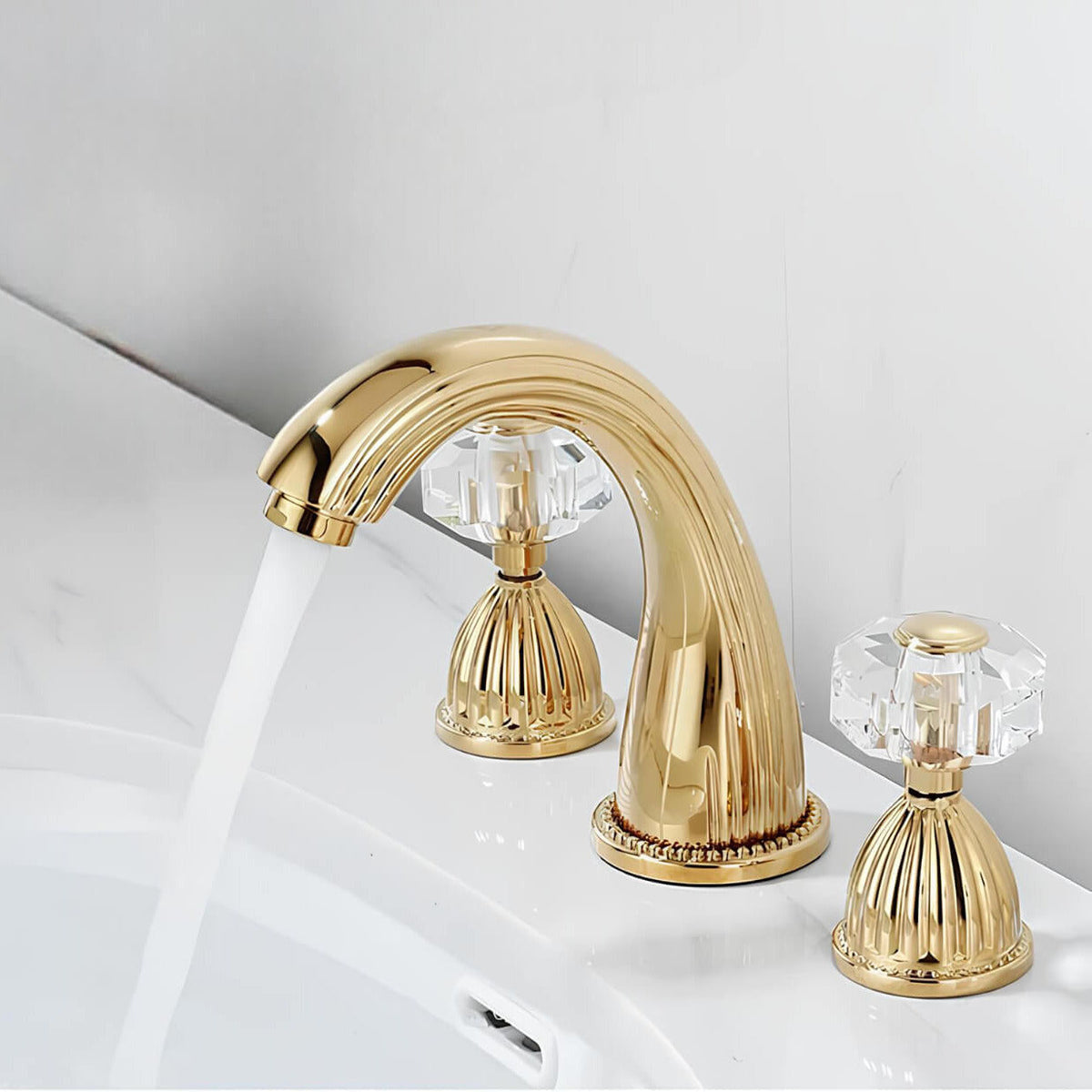 Robinet lavabo 3 trous poignées cristal