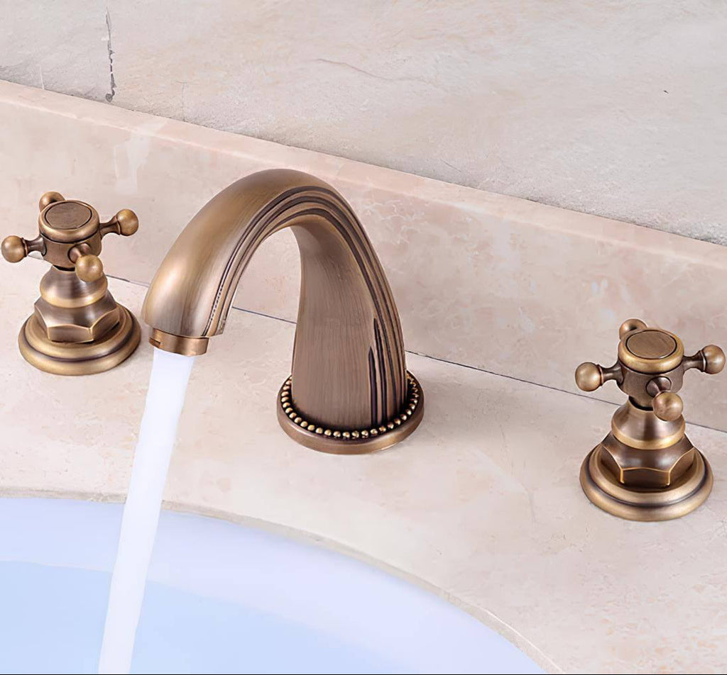 Robinet lavabo 3 trous poignées croisées laiton