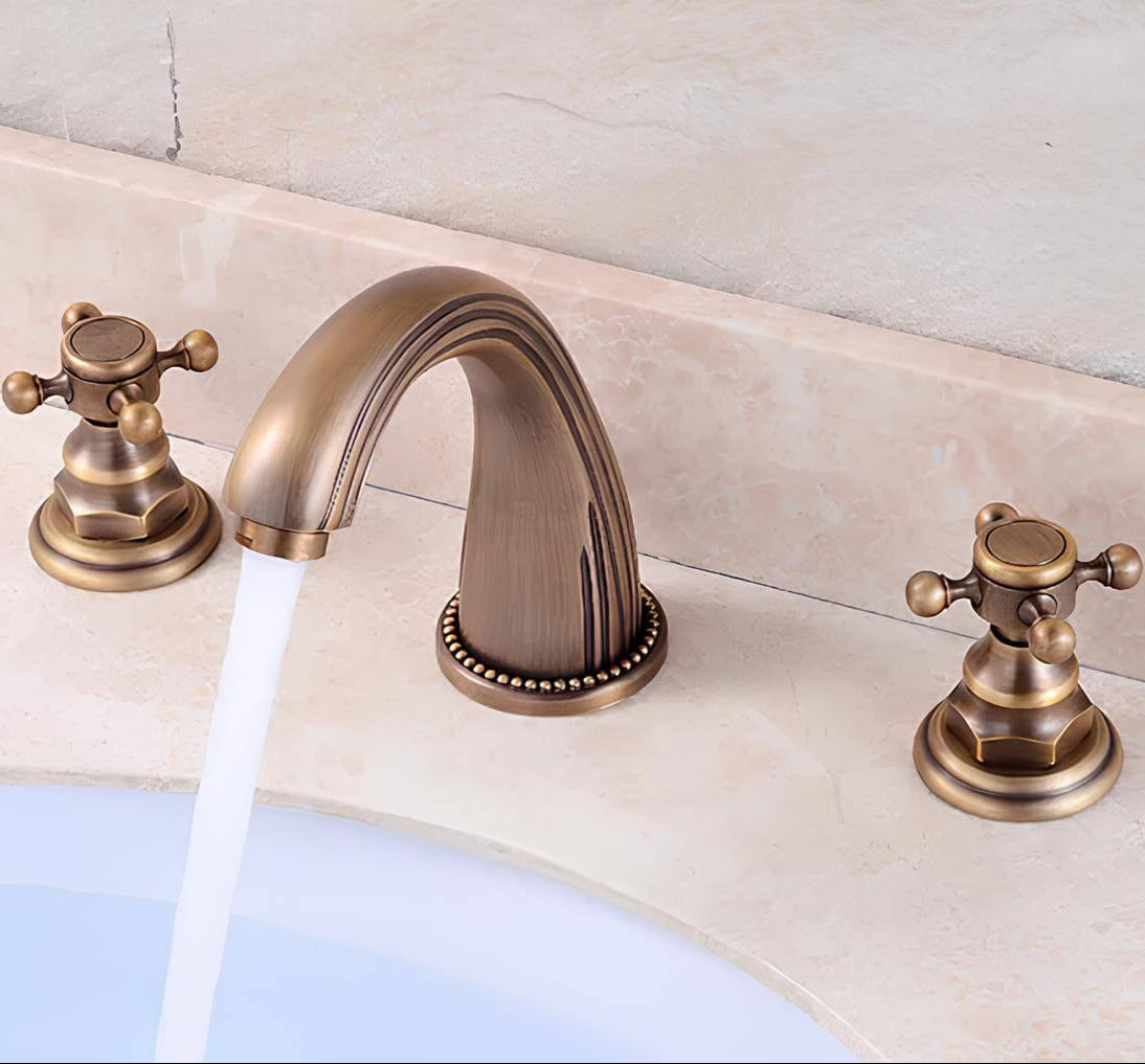 Robinet lavabo 3 trous poignées croisées laiton