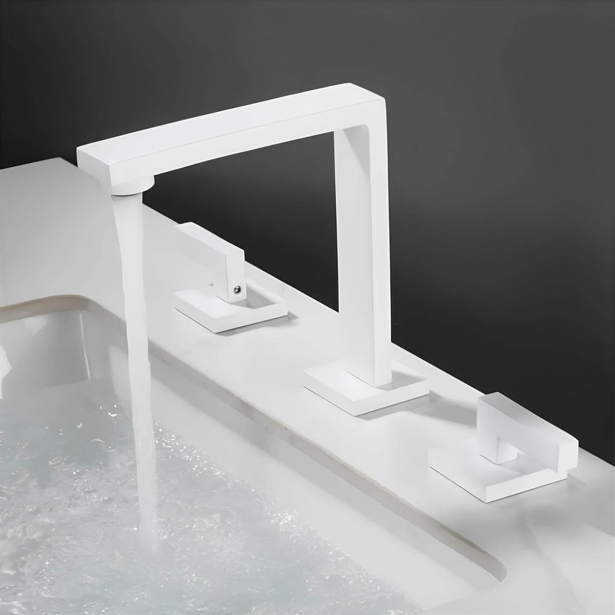 Robinet lavabo 3 trous style antique cascade