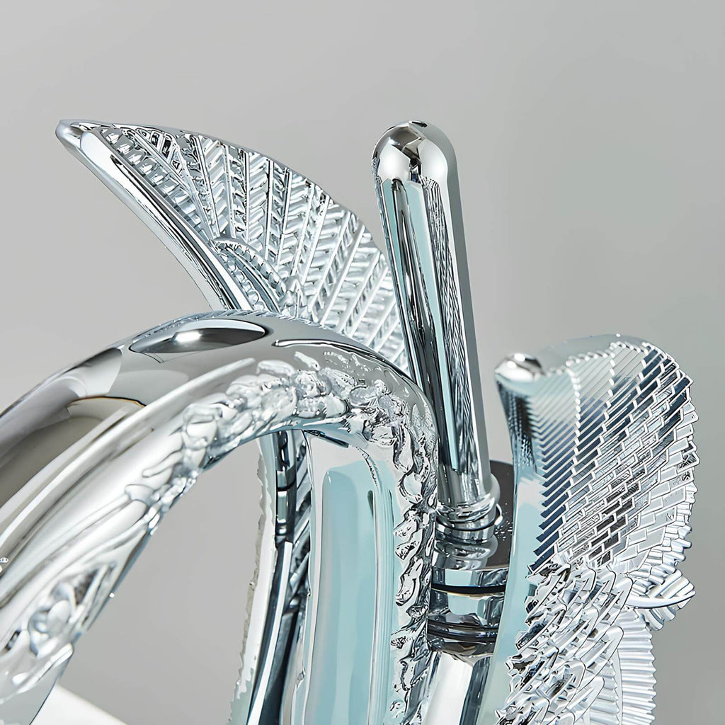 Robinet lavabo en forme de cygne