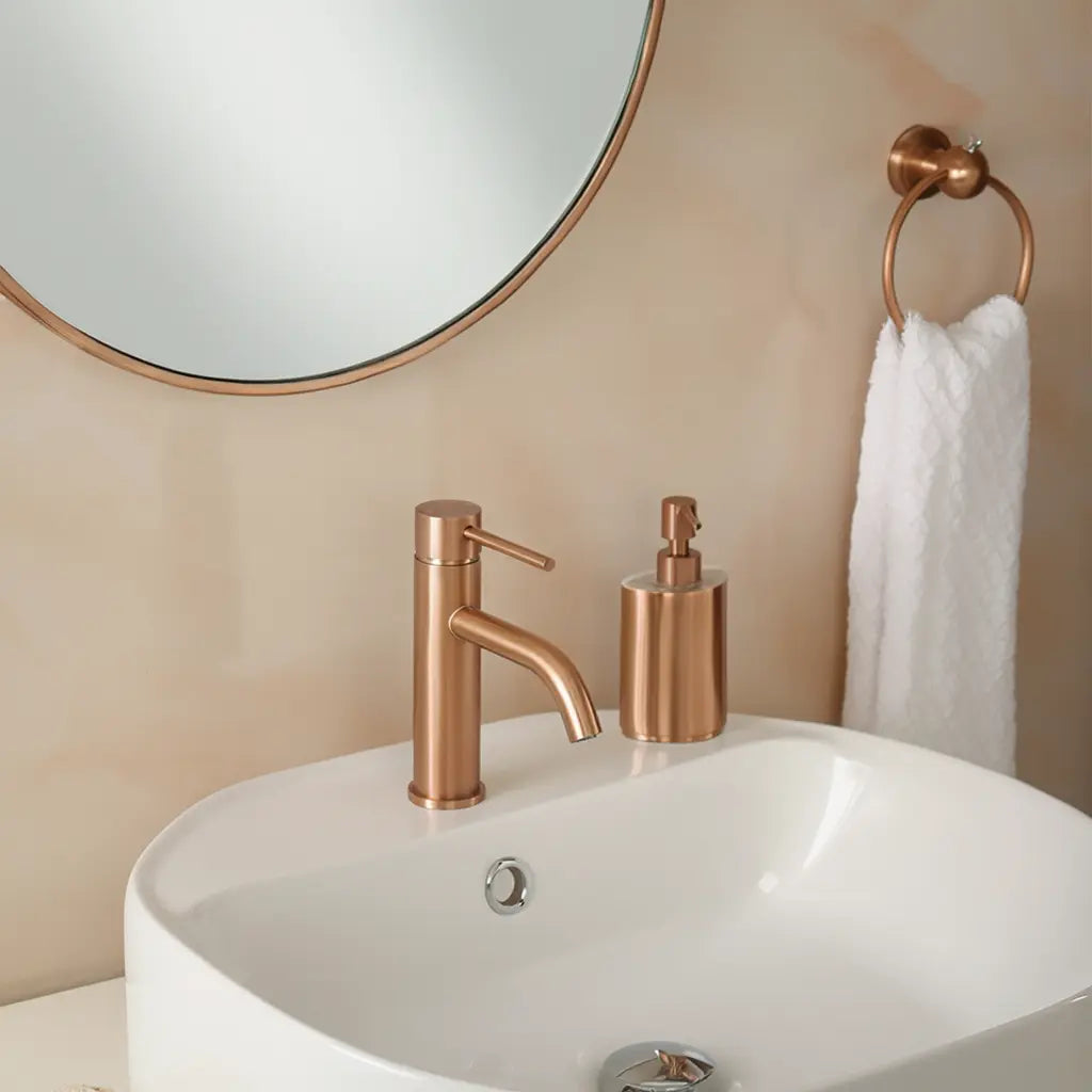 Robinet salle de bain or rose brossé