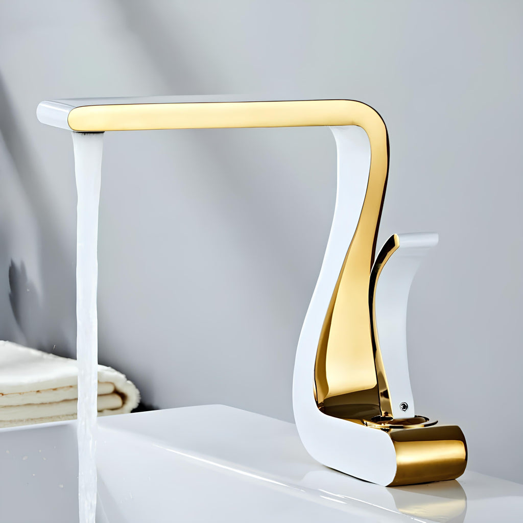 Robinet lavabo rétro chic or