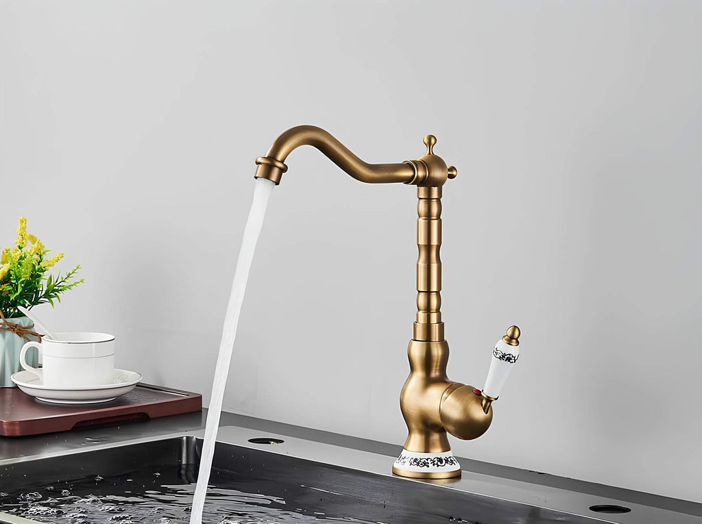 Robinet lavabo vintage bronze antique rotatif
