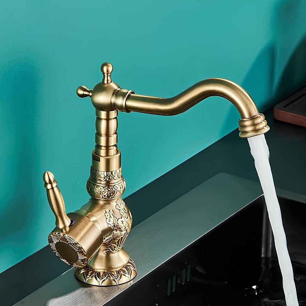 Robinet lavabo vintage laiton sculpté rotatif