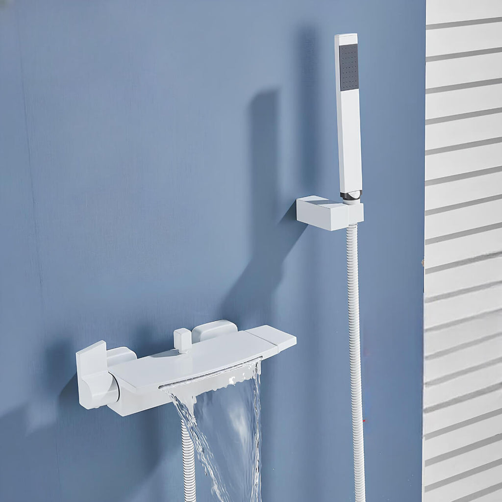 Robinet mitigeur baignoire cascade et douchette