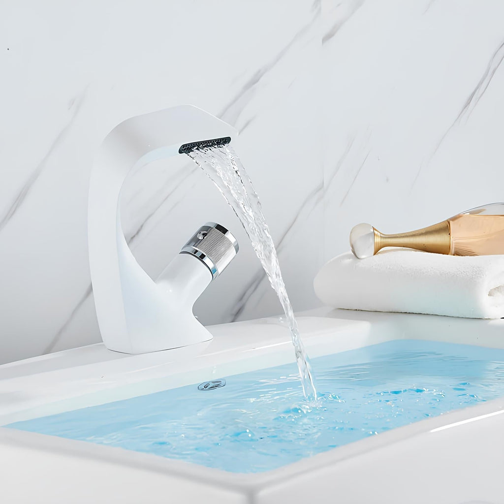 Robinet mitigeur lavabo bec cascade laiton