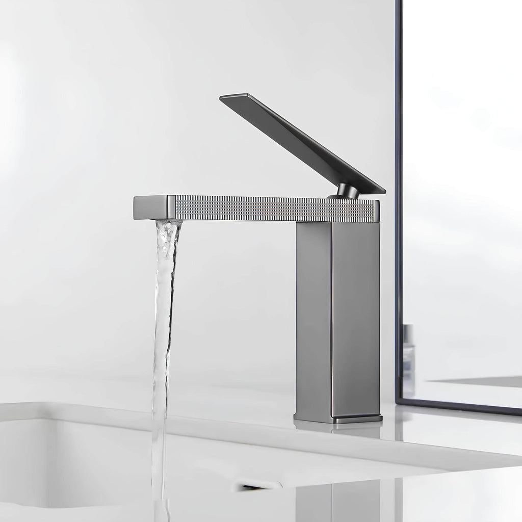 Robinet mitigeur lavabo laiton design épuré