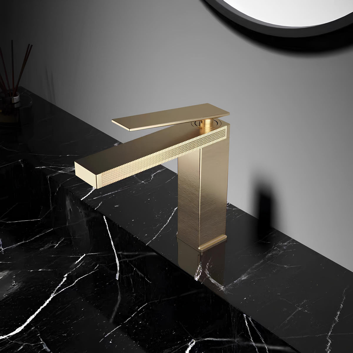 Robinet mitigeur lavabo laiton design épuré
