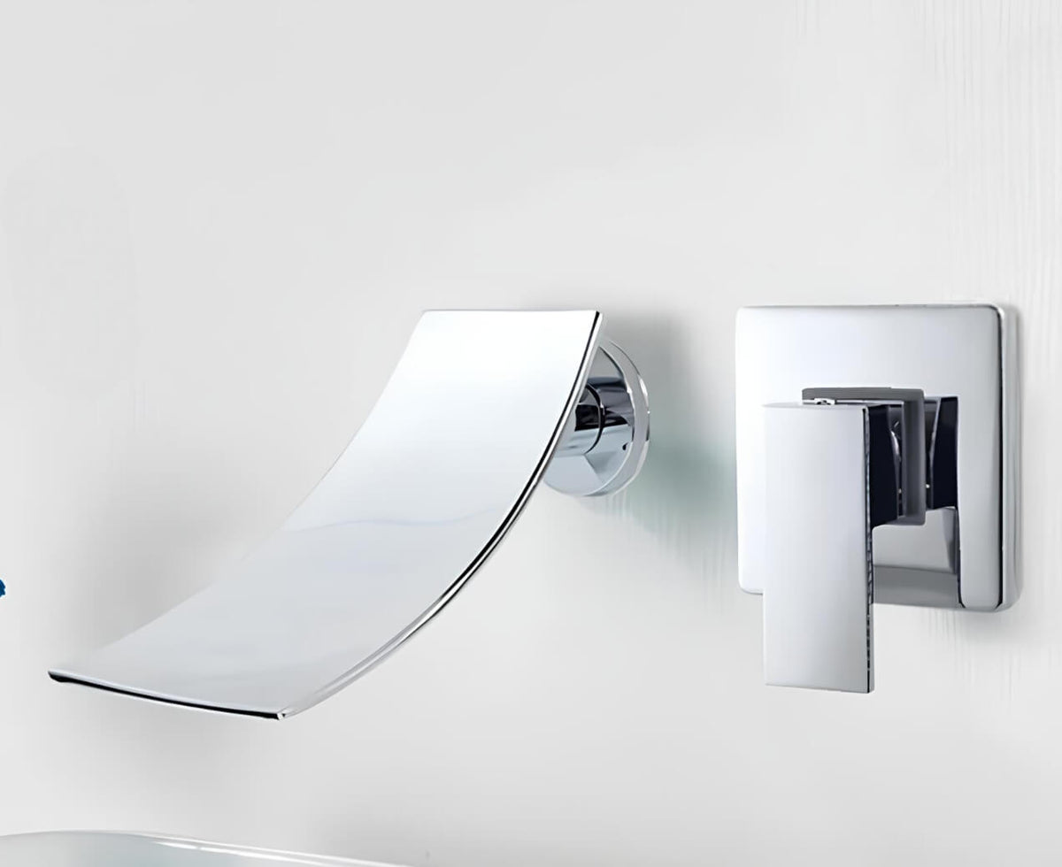 Robinet mural cascade encastré minimaliste