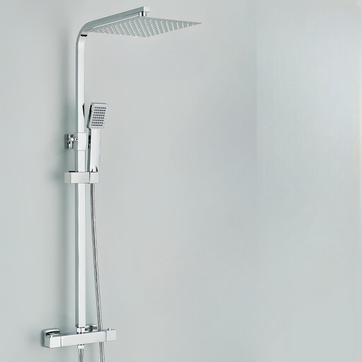 Robinet thermostatique de douche murale chromé