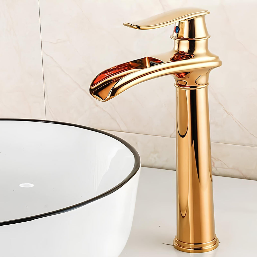 Robinet vasque cascade design contemporain