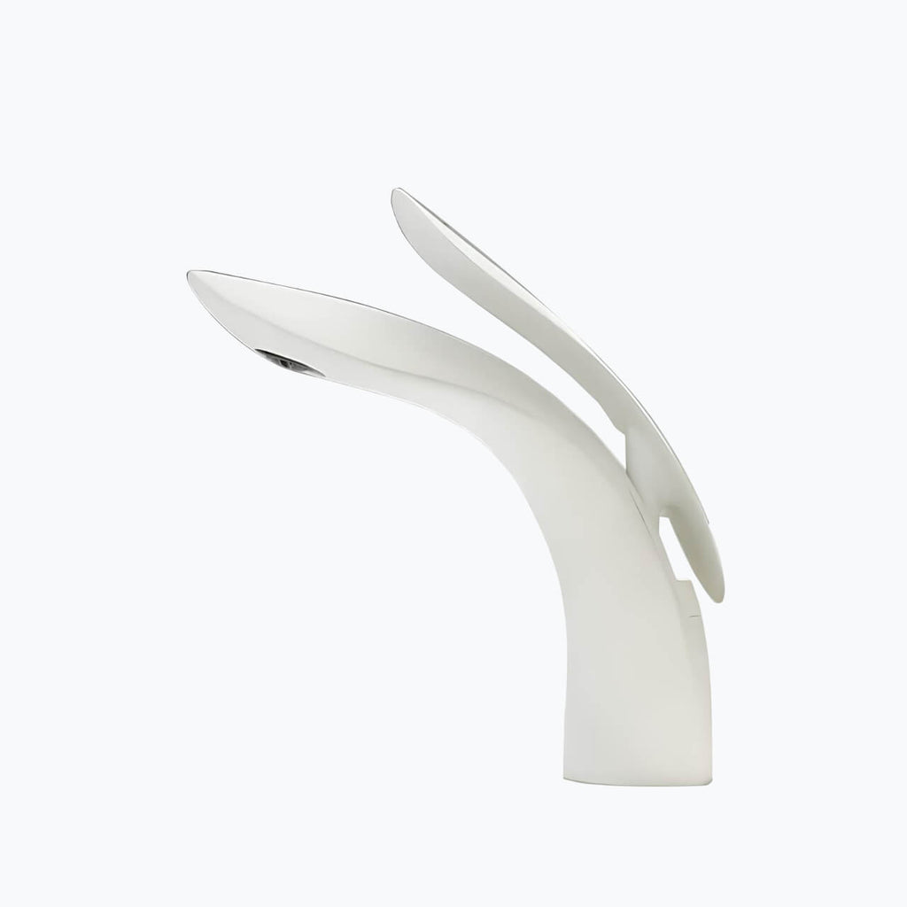 Robinet vasque design requin moderne laiton