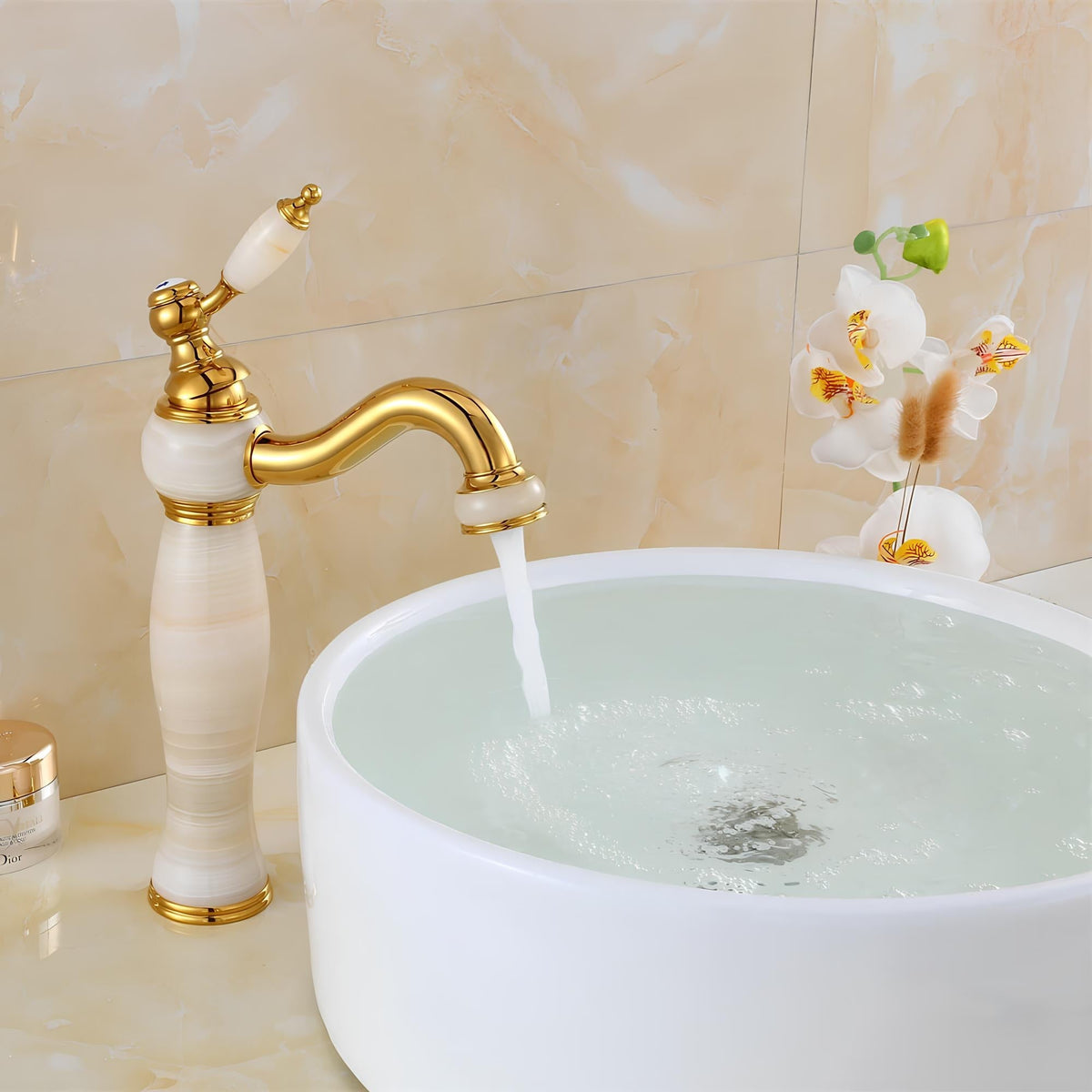 Robinet vasque marbre laiton doré luxe