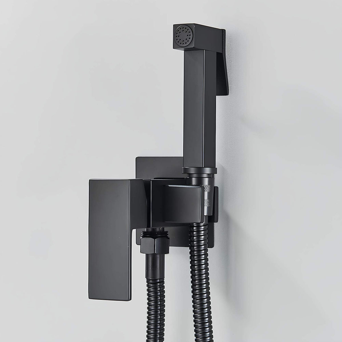 Douchette WC murale eau chaude froide laiton