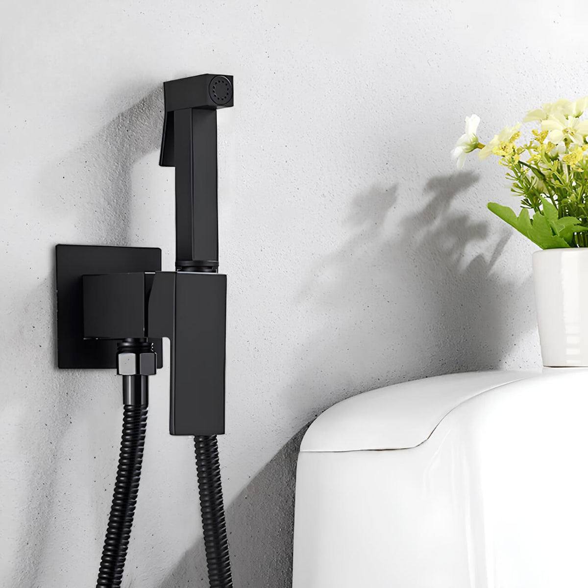 Douchette WC murale eau chaude froide laiton