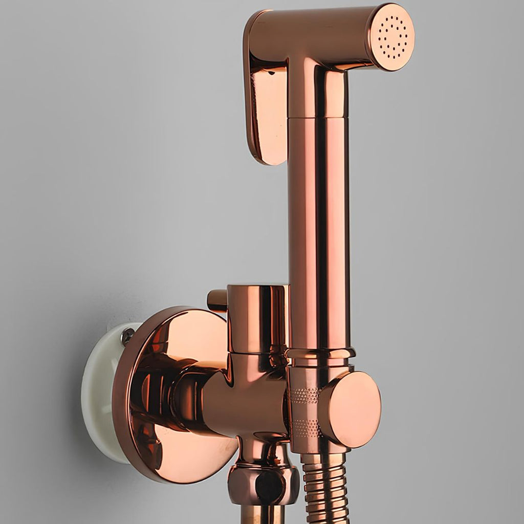 Douchette WC murale en laiton design épuré